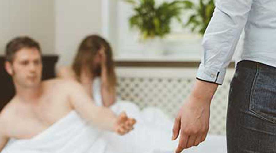 南京市偵探調(diào)查：社交圈狹窄下的情感選擇，程序員出軌的常見路徑